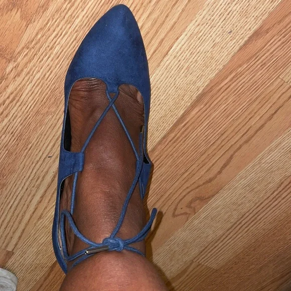 Charles By Charles David Navy Lace-Up wedges shoes - Picture 10 of 11